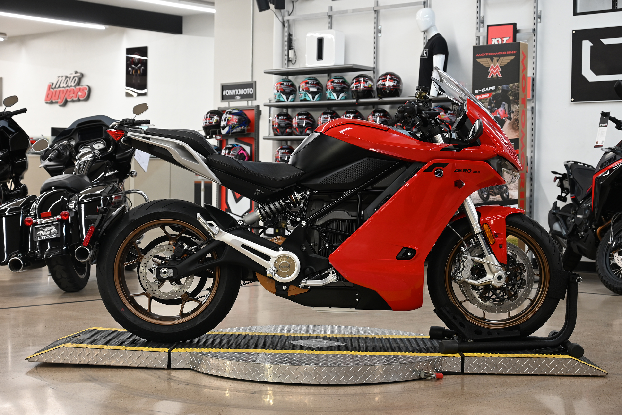 2025 Zero SR/S - Onyx Moto San Diego