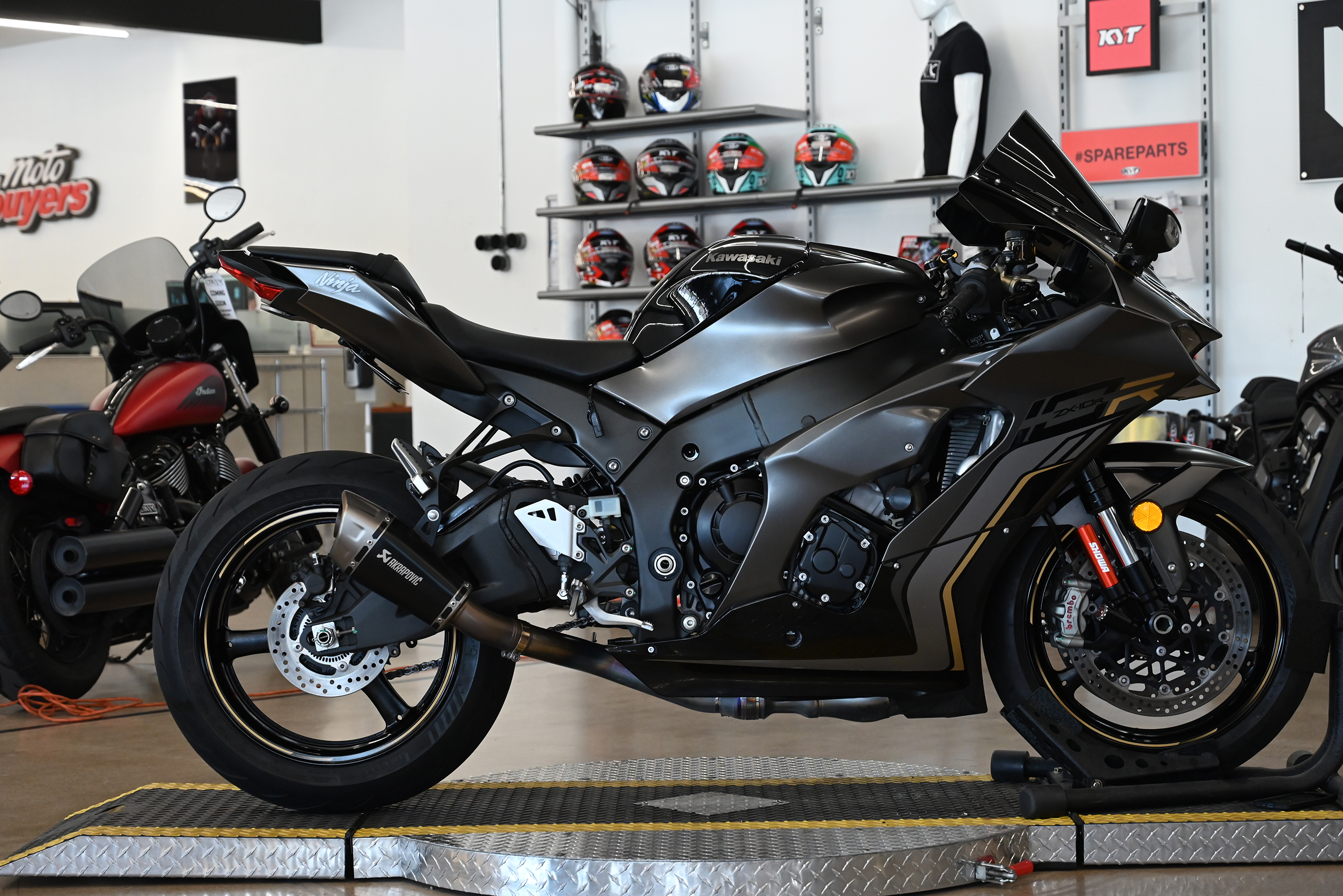 2023 Kawasaki ZX10R - Onyx Moto