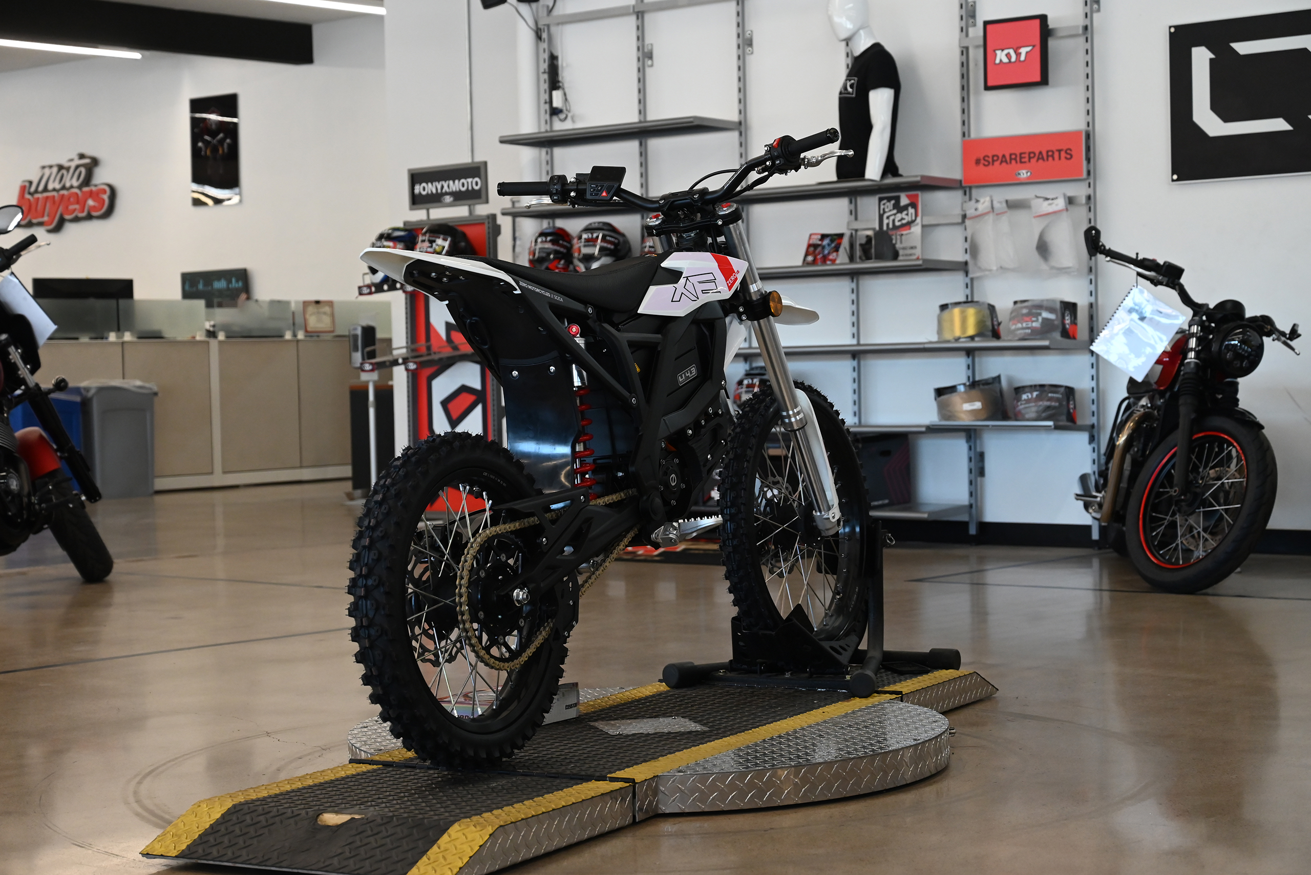 2026 Zero XE - Onyx Moto