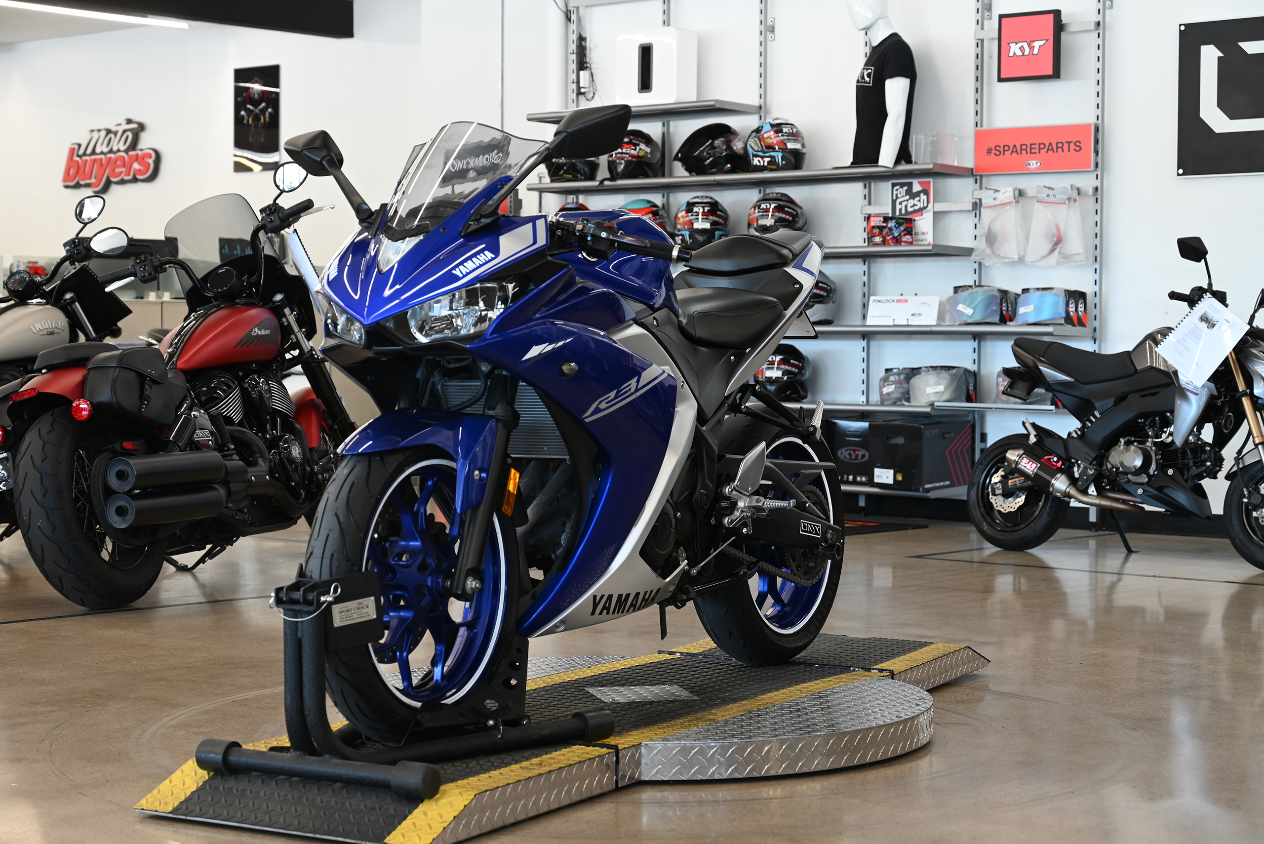 2017 Yamaha R3 - Onyx Moto San Diego