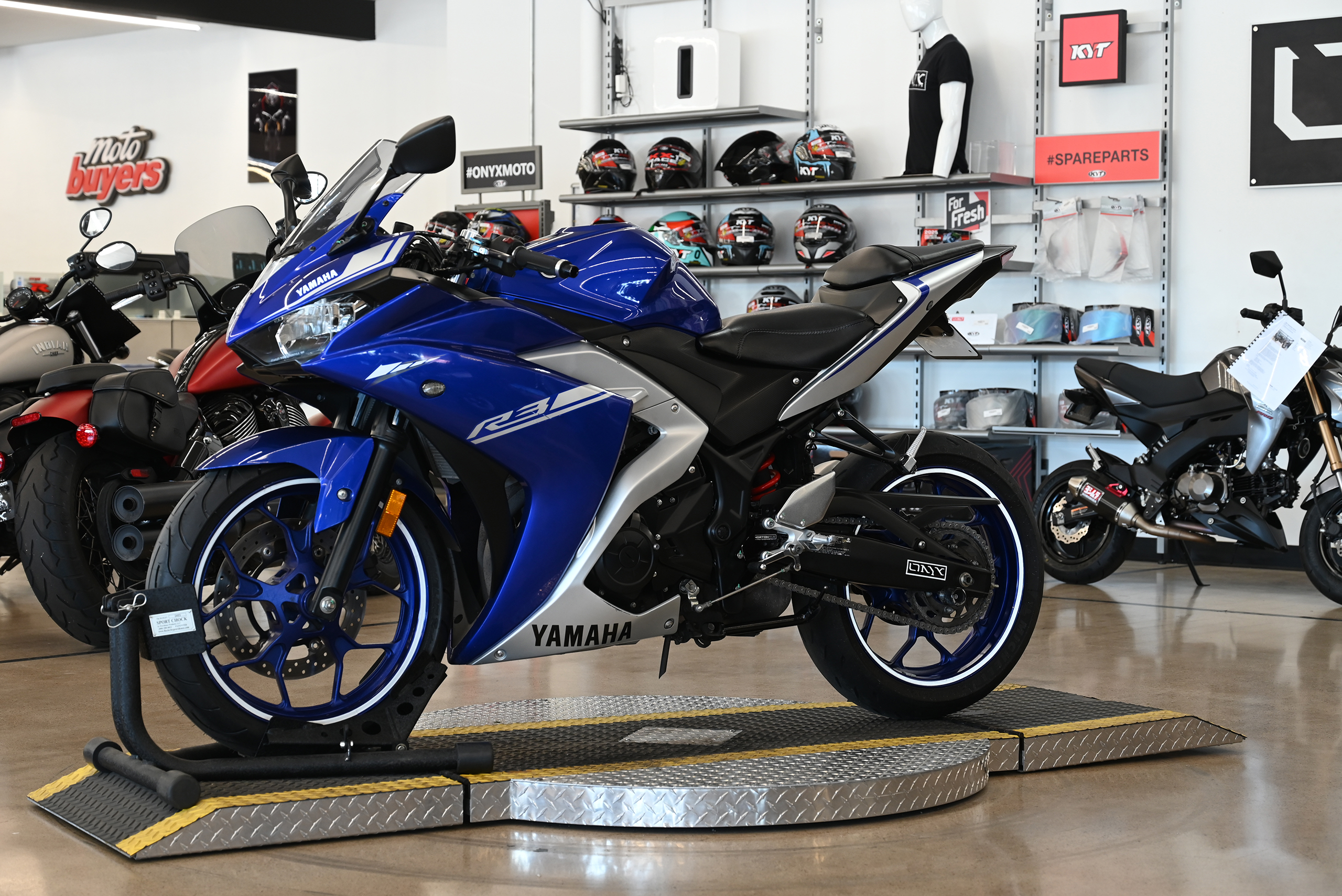 2017 Yamaha R3 - Onyx Moto San Diego
