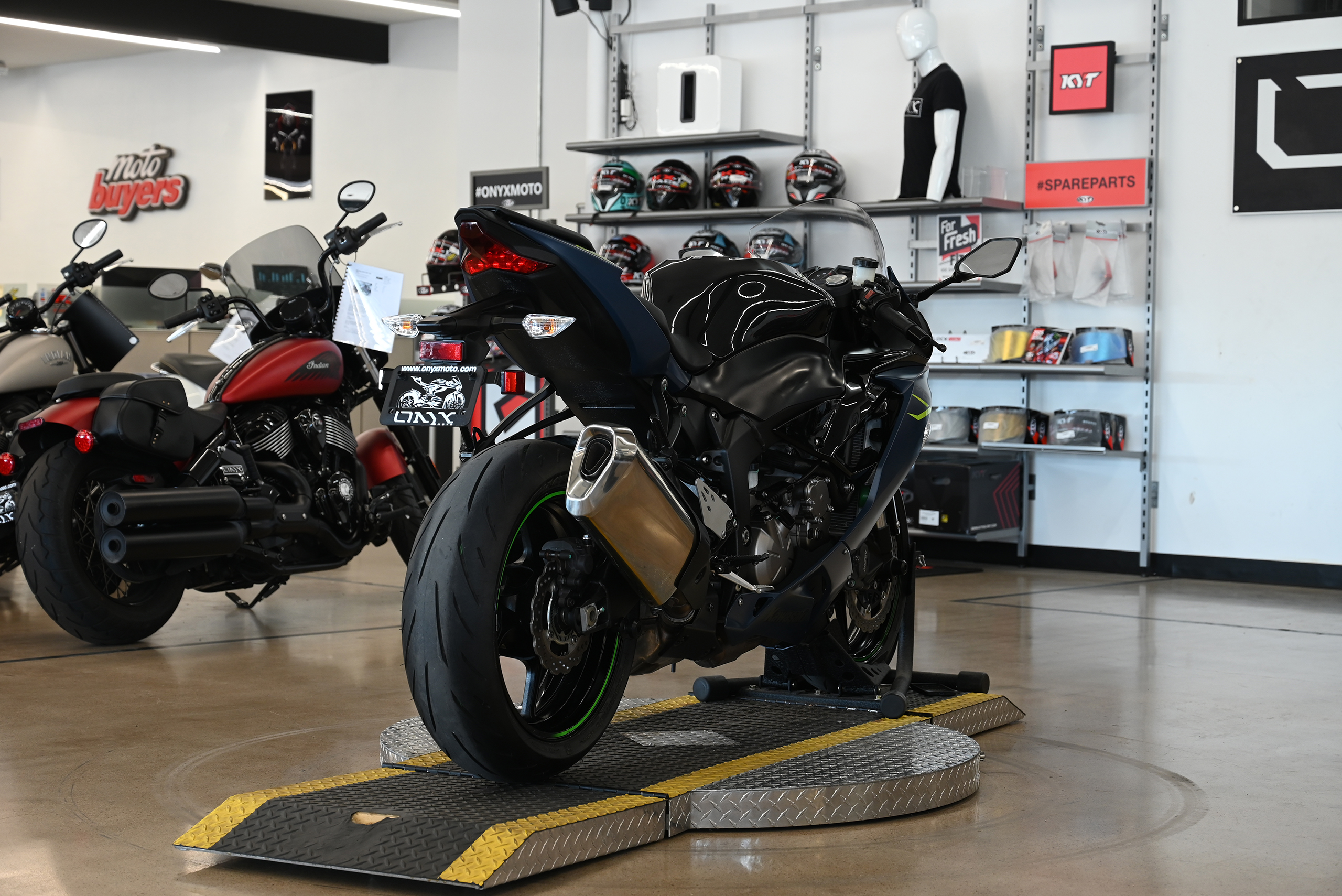 2021 Kawasaki ZX6R - Onyx Moto San Diego