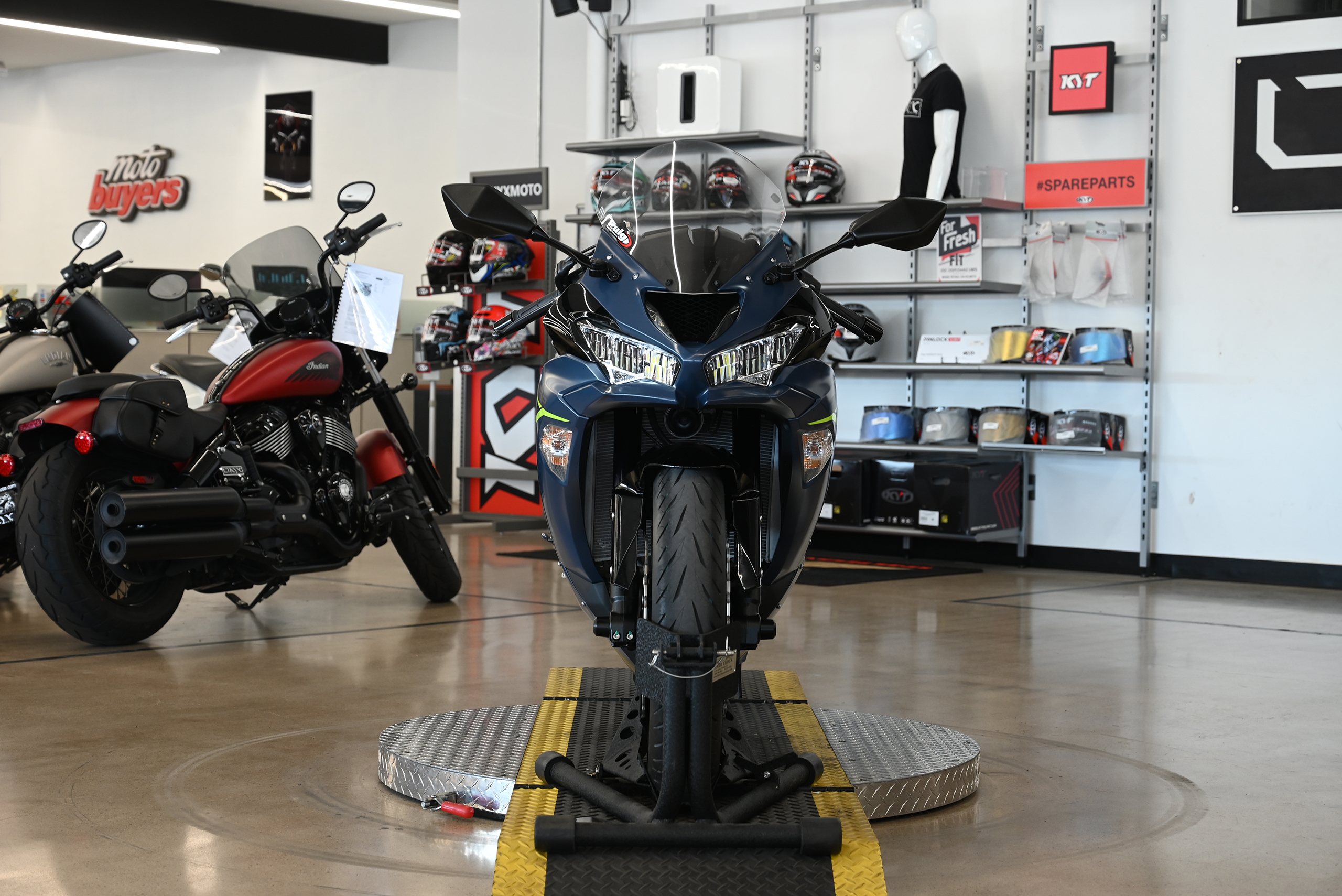 2021 Kawasaki ZX6R - Onyx Moto San Diego