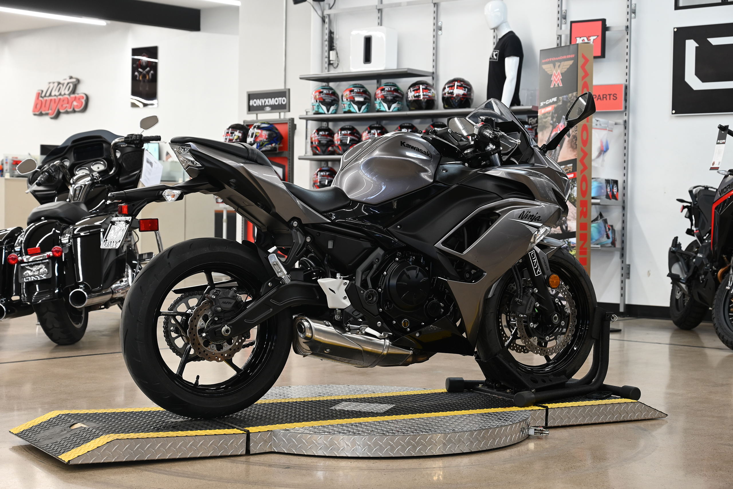 Gray タイクーン167㌢ Used 2021 Kawasaki Ninja 650 ABS GRAY