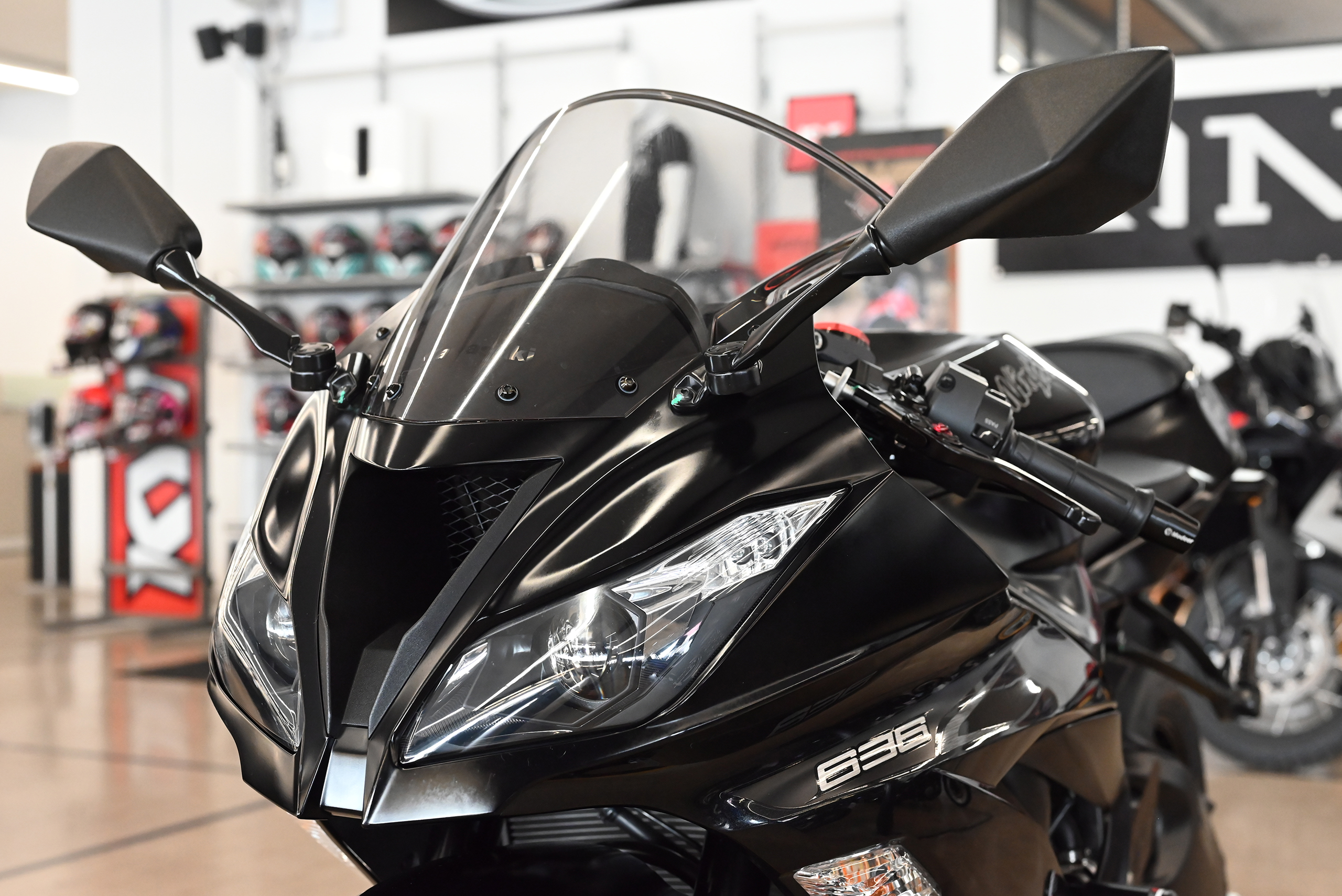 2013 Kawasaki Ninja ZX6R - Onyx Moto San Diego