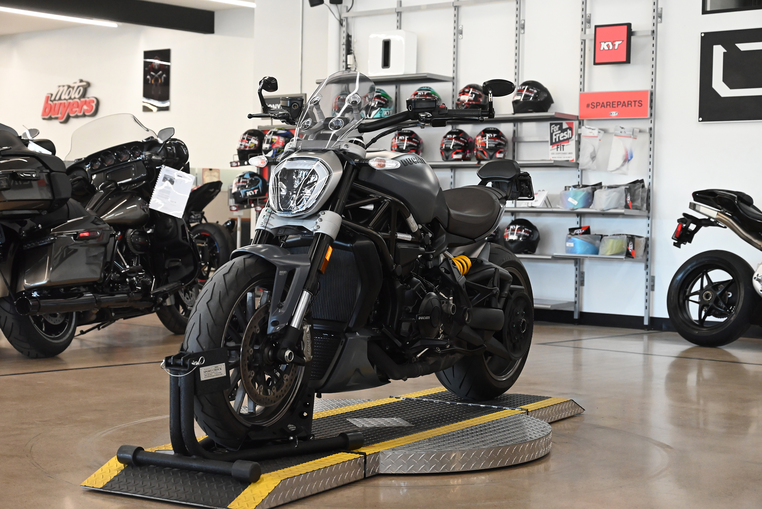 2019 Ducati XDiavel 1260 - Onyx Moto San Diego