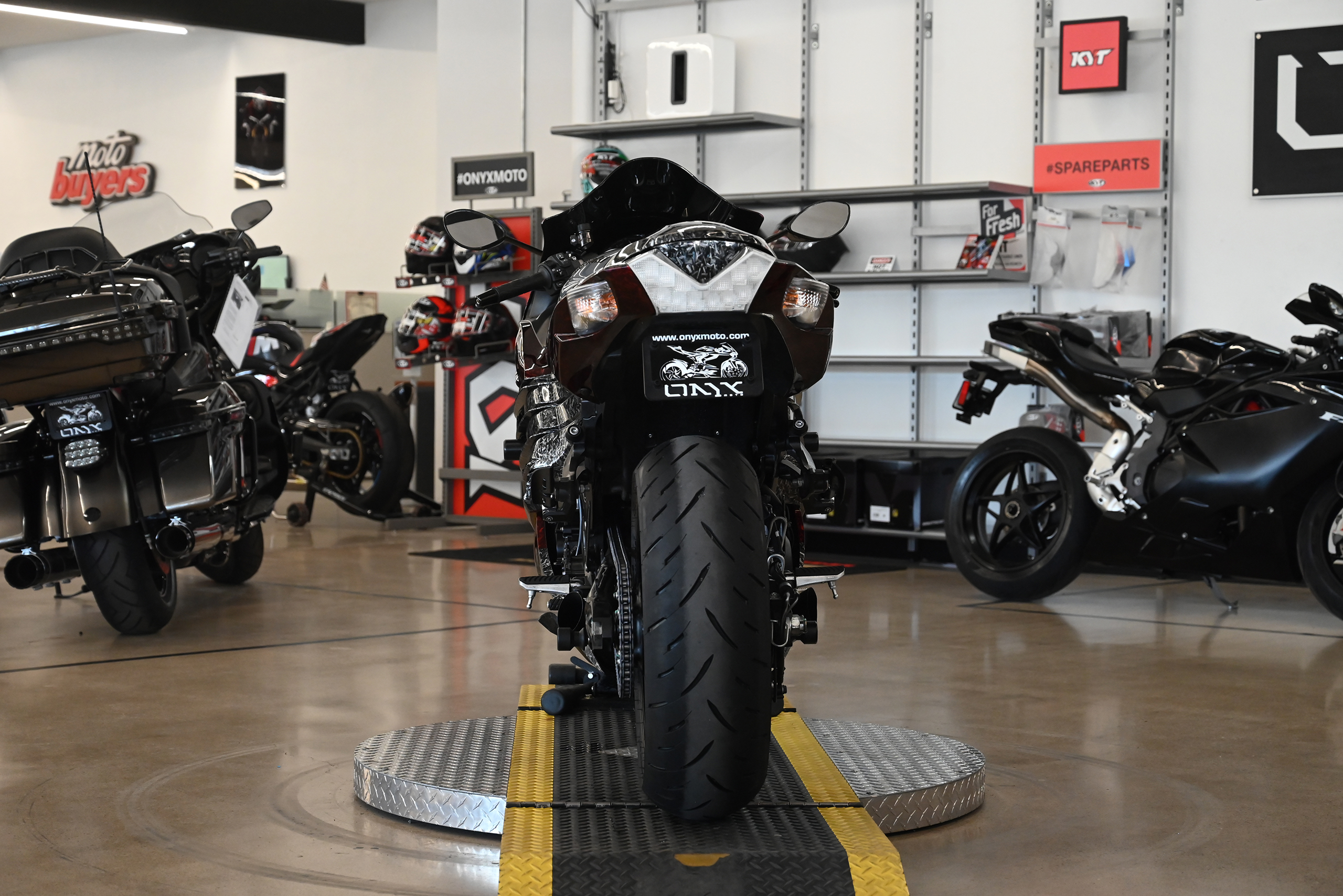 2022 Kawasaki ZX14R ABS - Onyx Moto San Diego