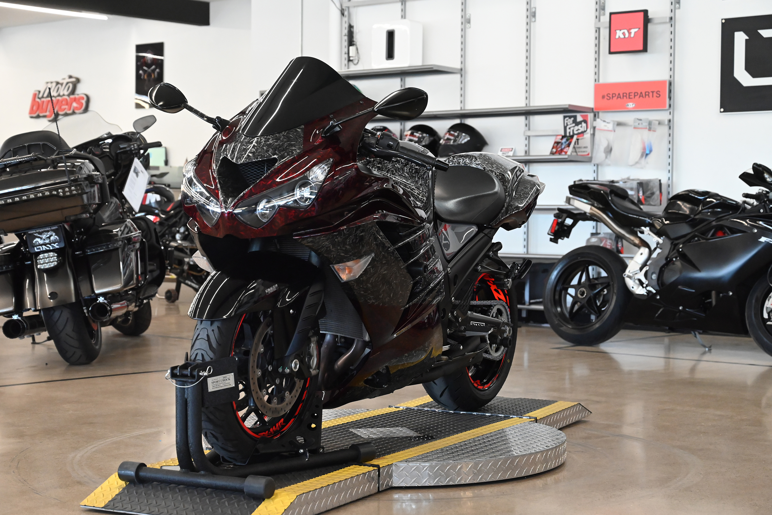 2022 Kawasaki ZX14R ABS - Onyx Moto San Diego