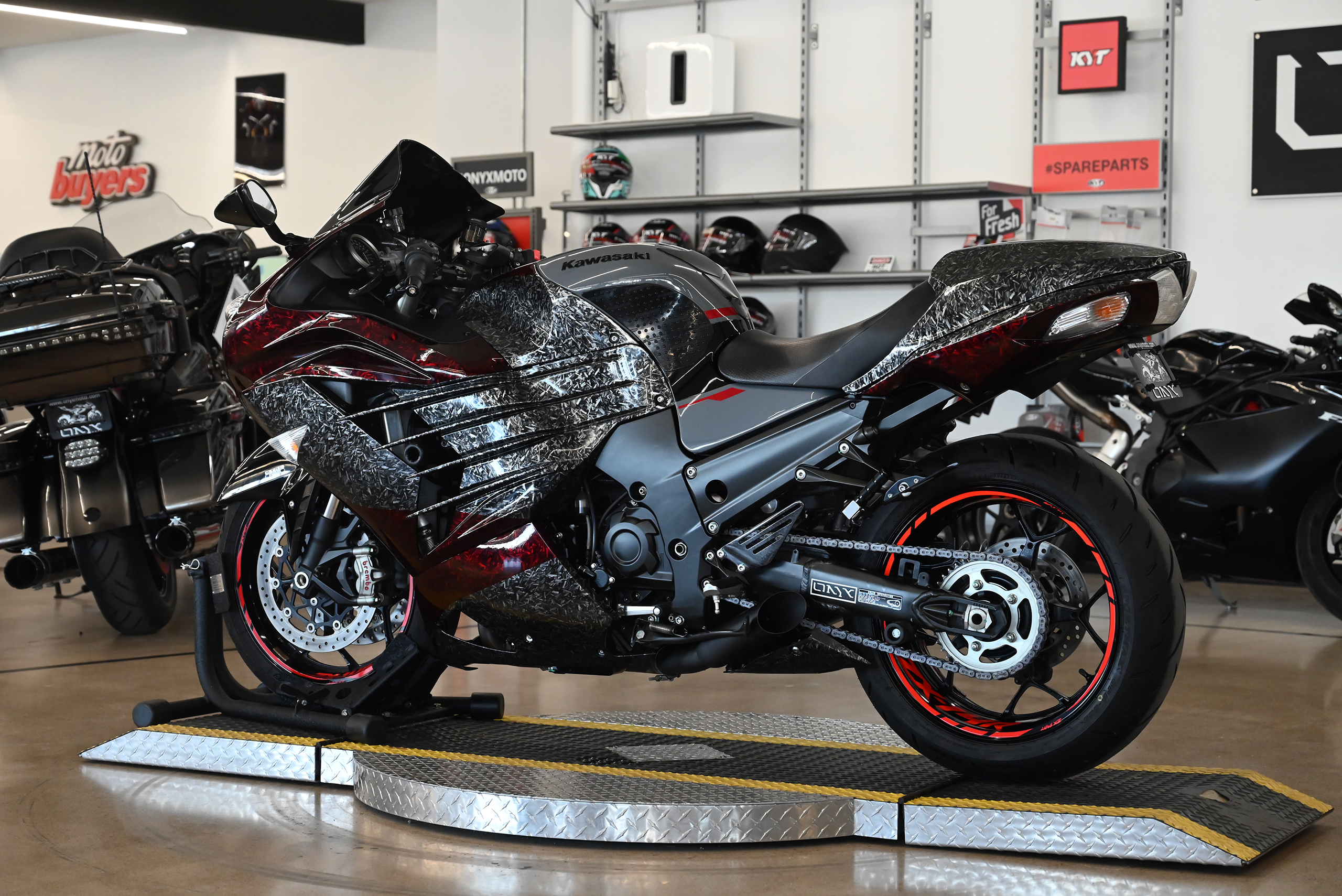 2022 Kawasaki ZX14R ABS - Onyx Moto San Diego