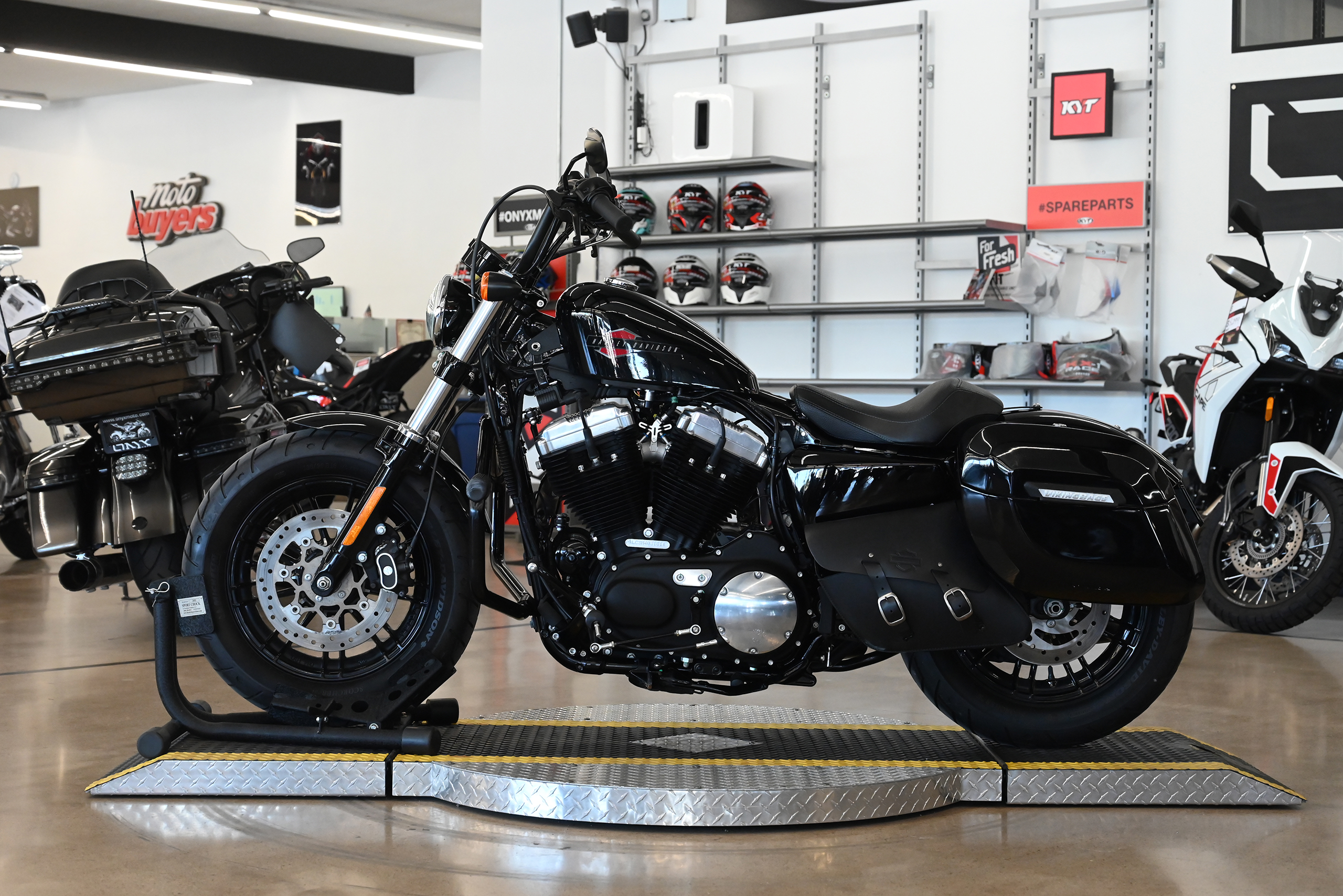 2021 Harley Davidson Sportster Forty Eight - Onyx Moto San Diego