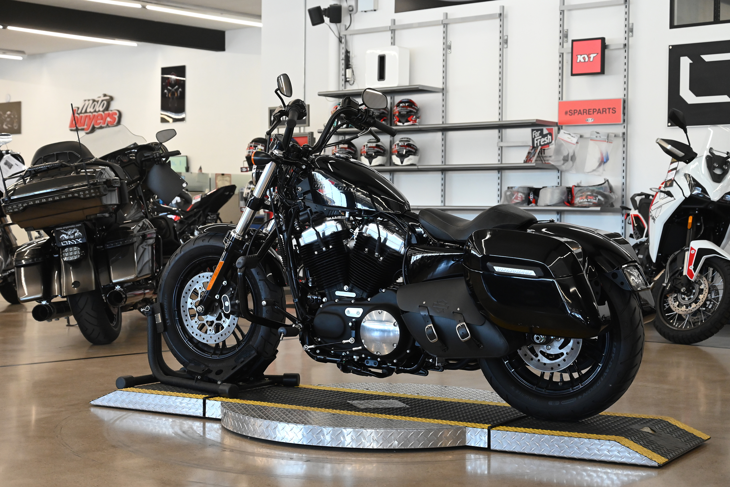 2021 Harley Davidson Sportster Forty Eight - Onyx Moto San Diego