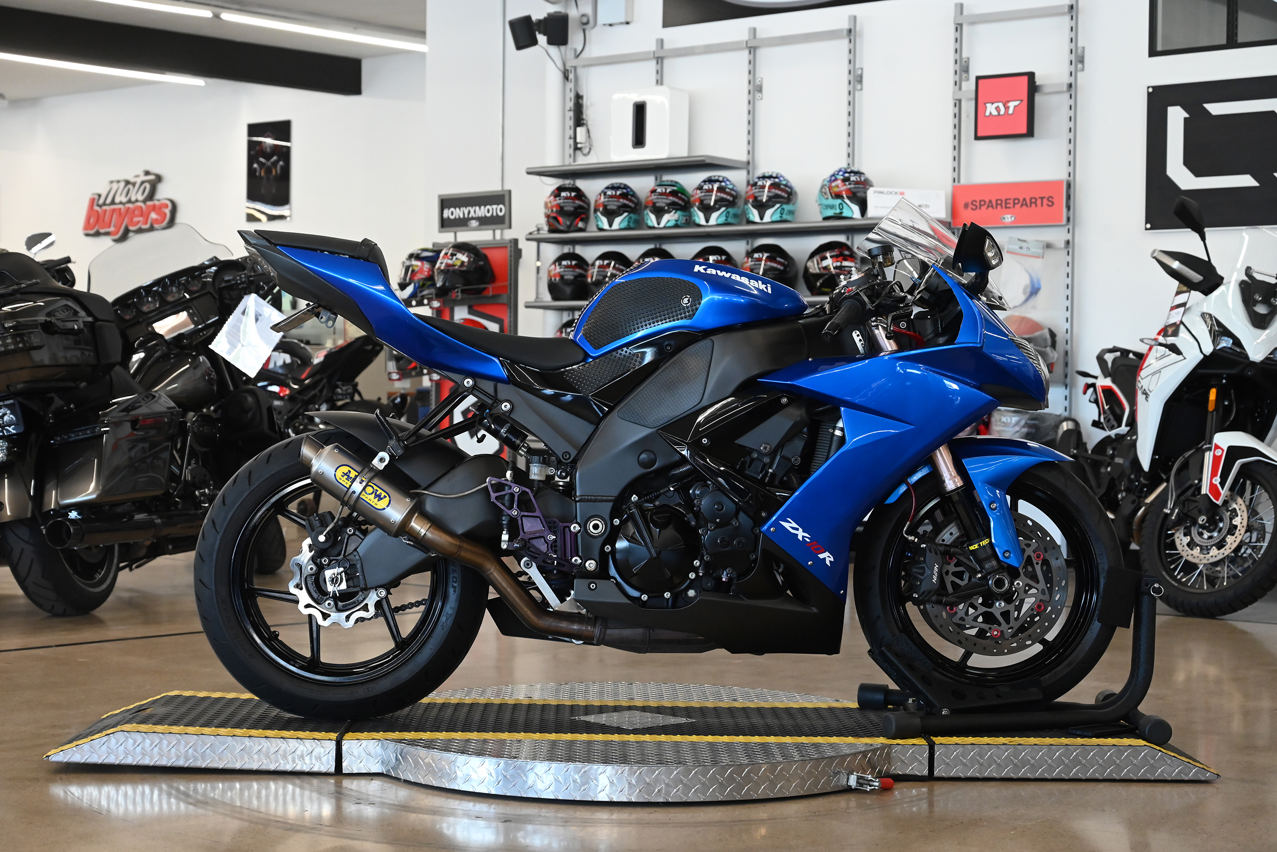 2008 Kawasaki ZX10R - Onyx Moto San Diego