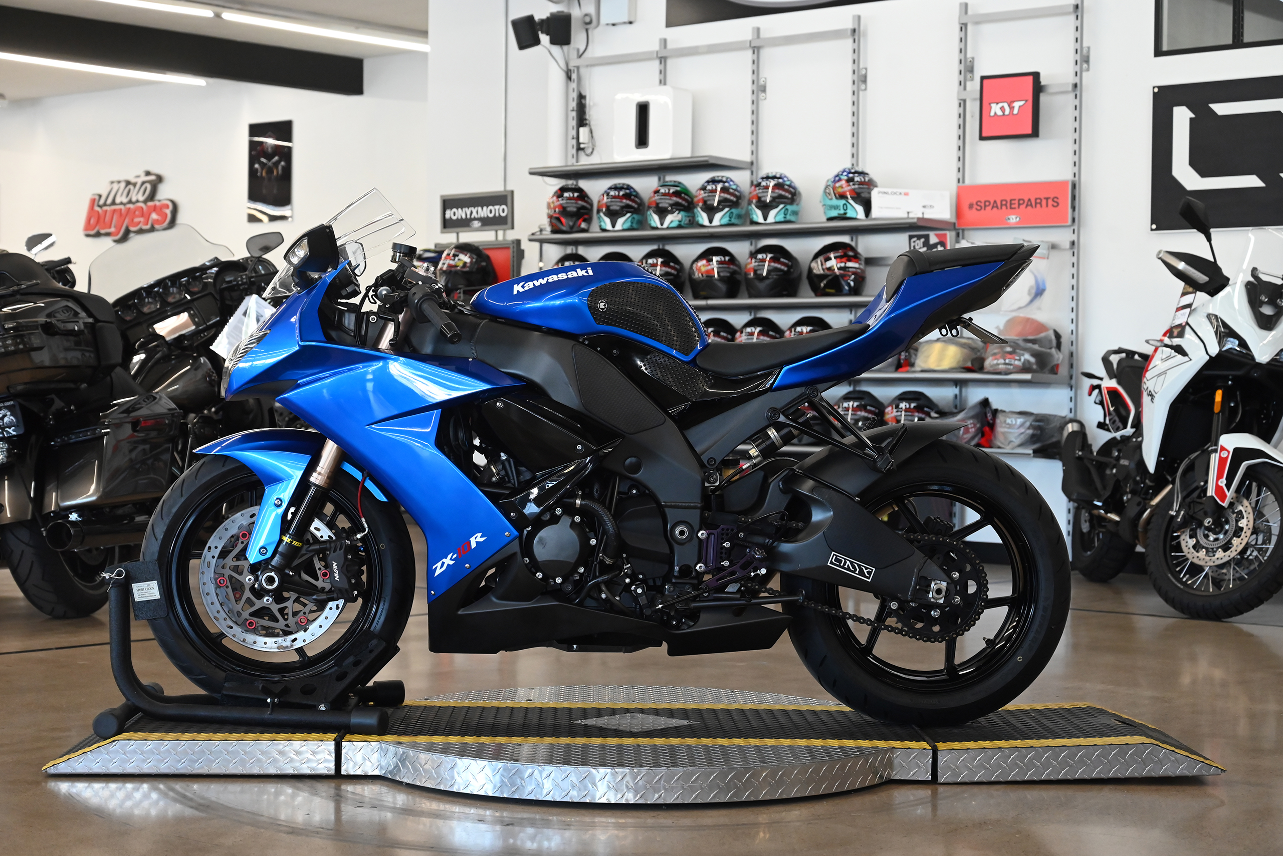2008 Kawasaki ZX10R - Onyx Moto San Diego