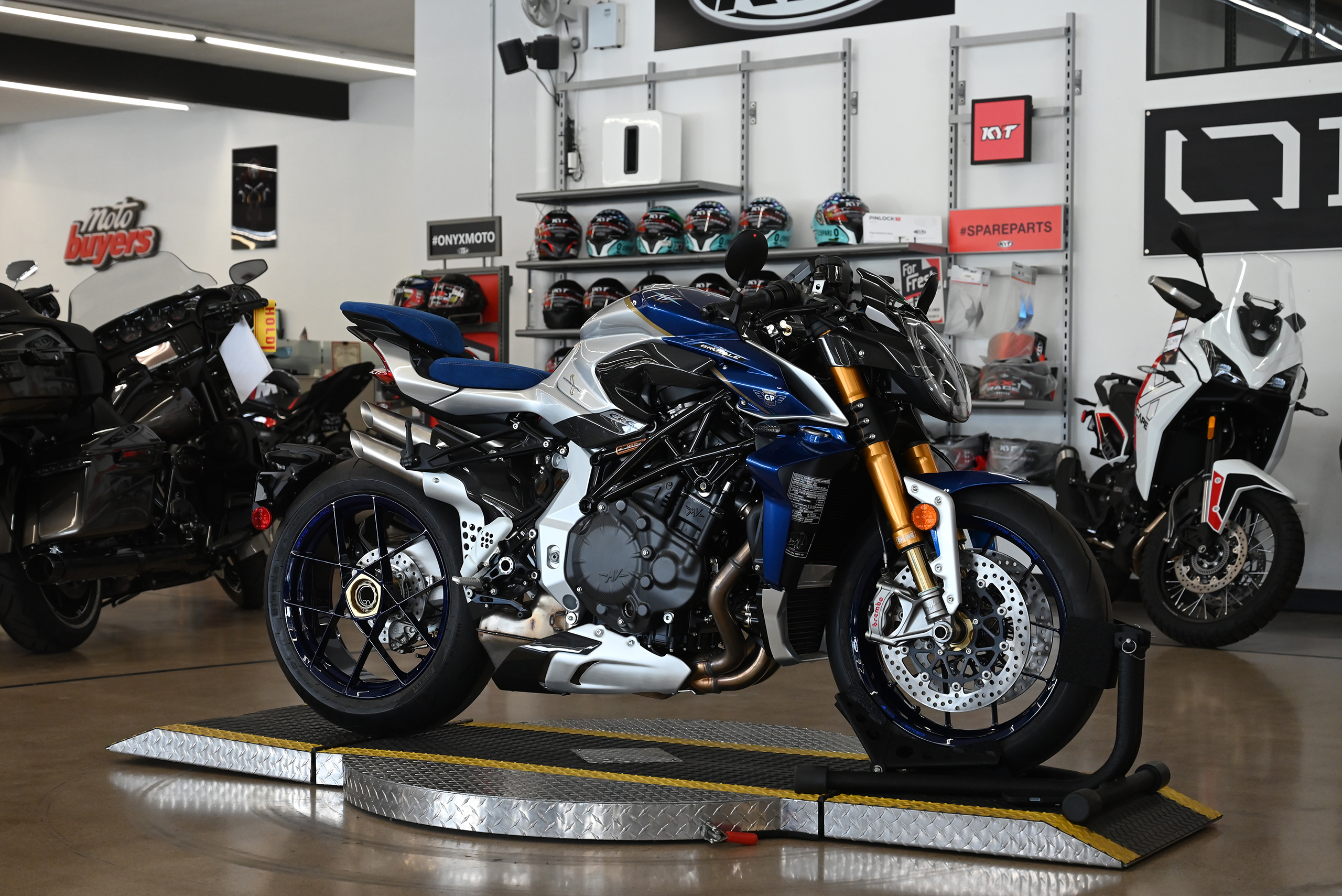 2025 MV Agusta Brutale 1000 RR Assen - Onyx Moto San Diego