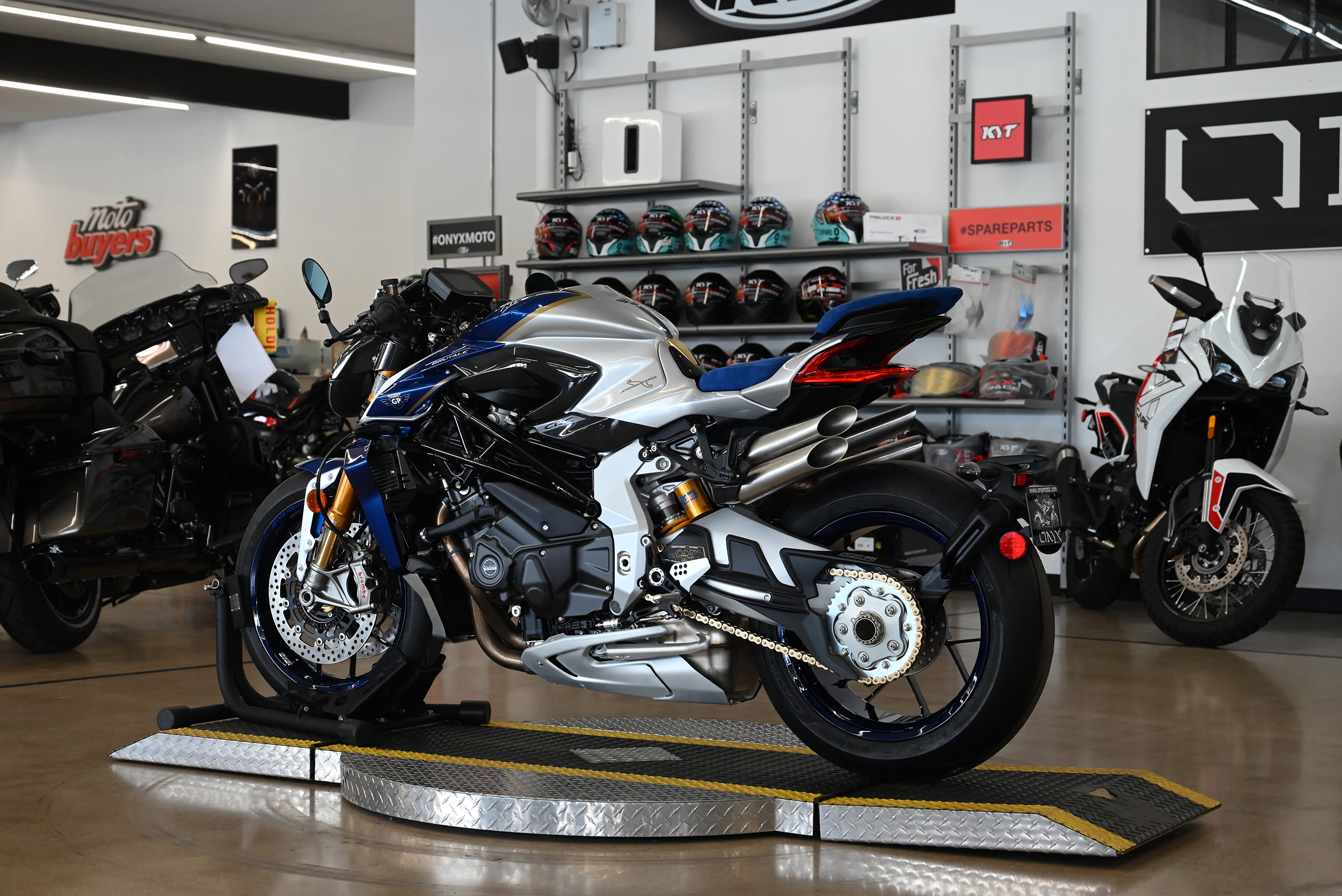 2025 MV Agusta Brutale 1000 RR Assen - Onyx Moto San Diego