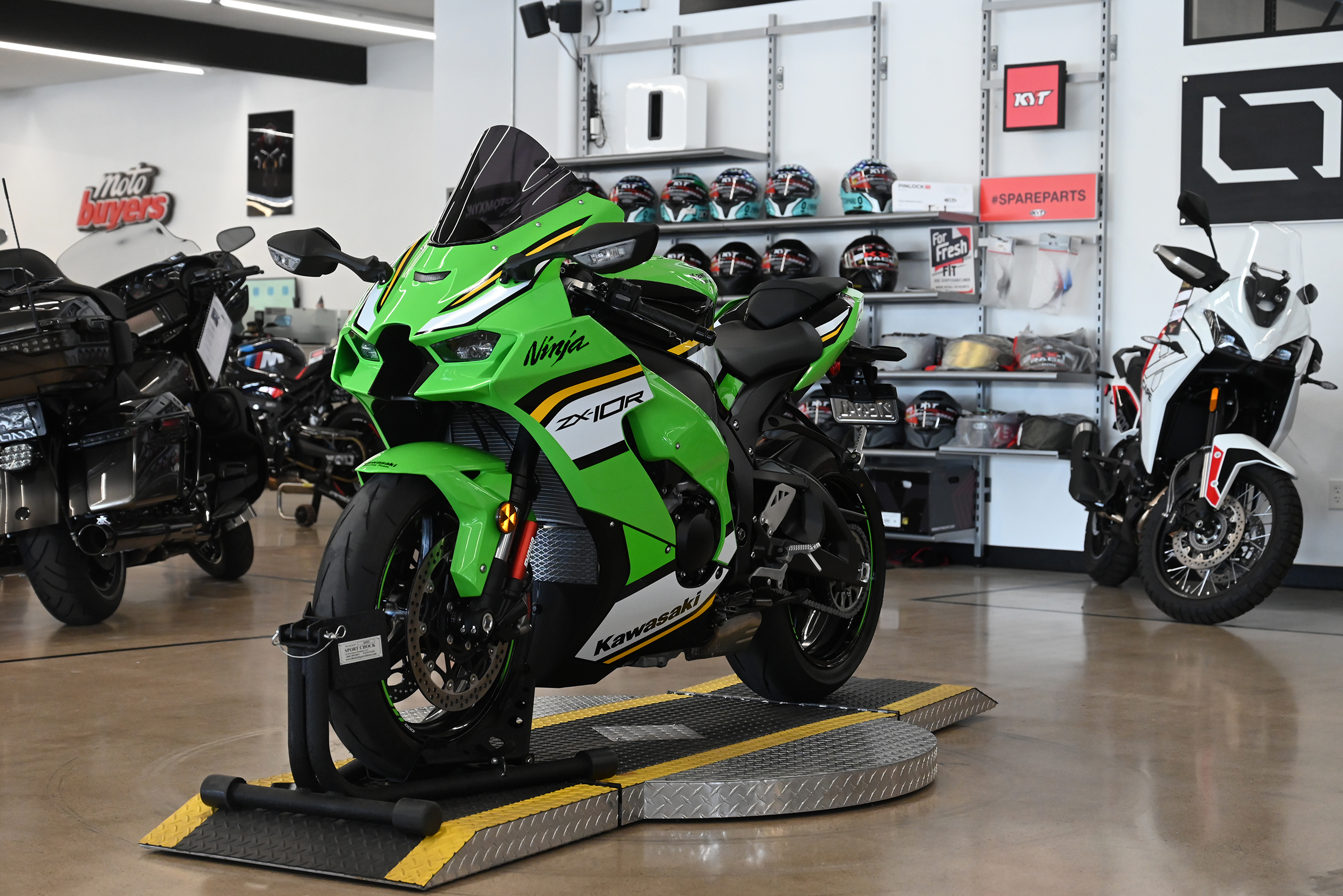 2025 Kawasaki ZX10R - Onyx Moto San Diego
