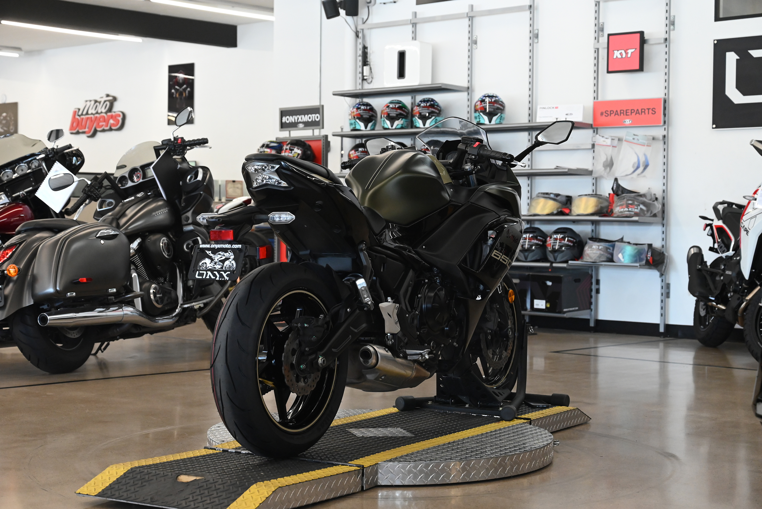 2024 Kawasaki Ninja 650 - Onyx Moto San Diego