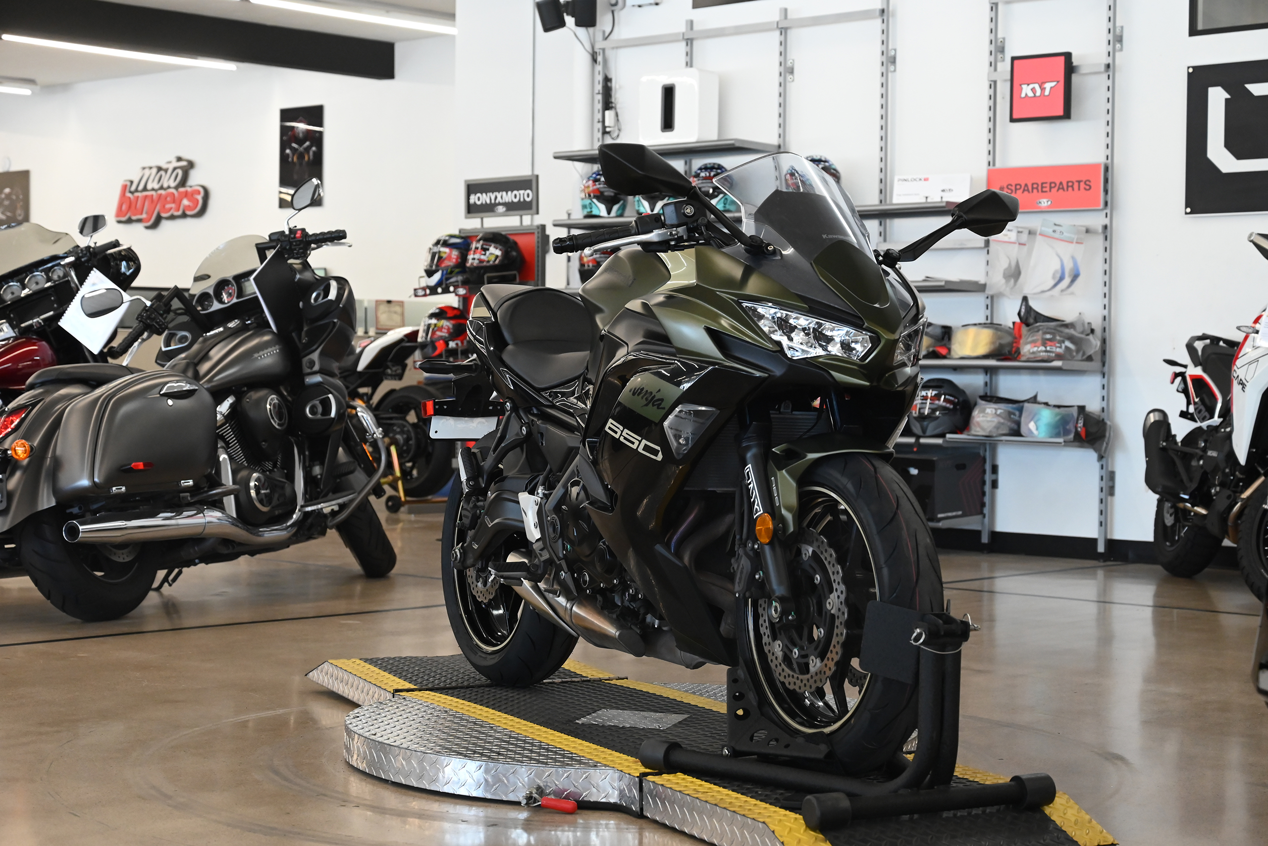 2024 Kawasaki Ninja 650 - Onyx Moto San Diego