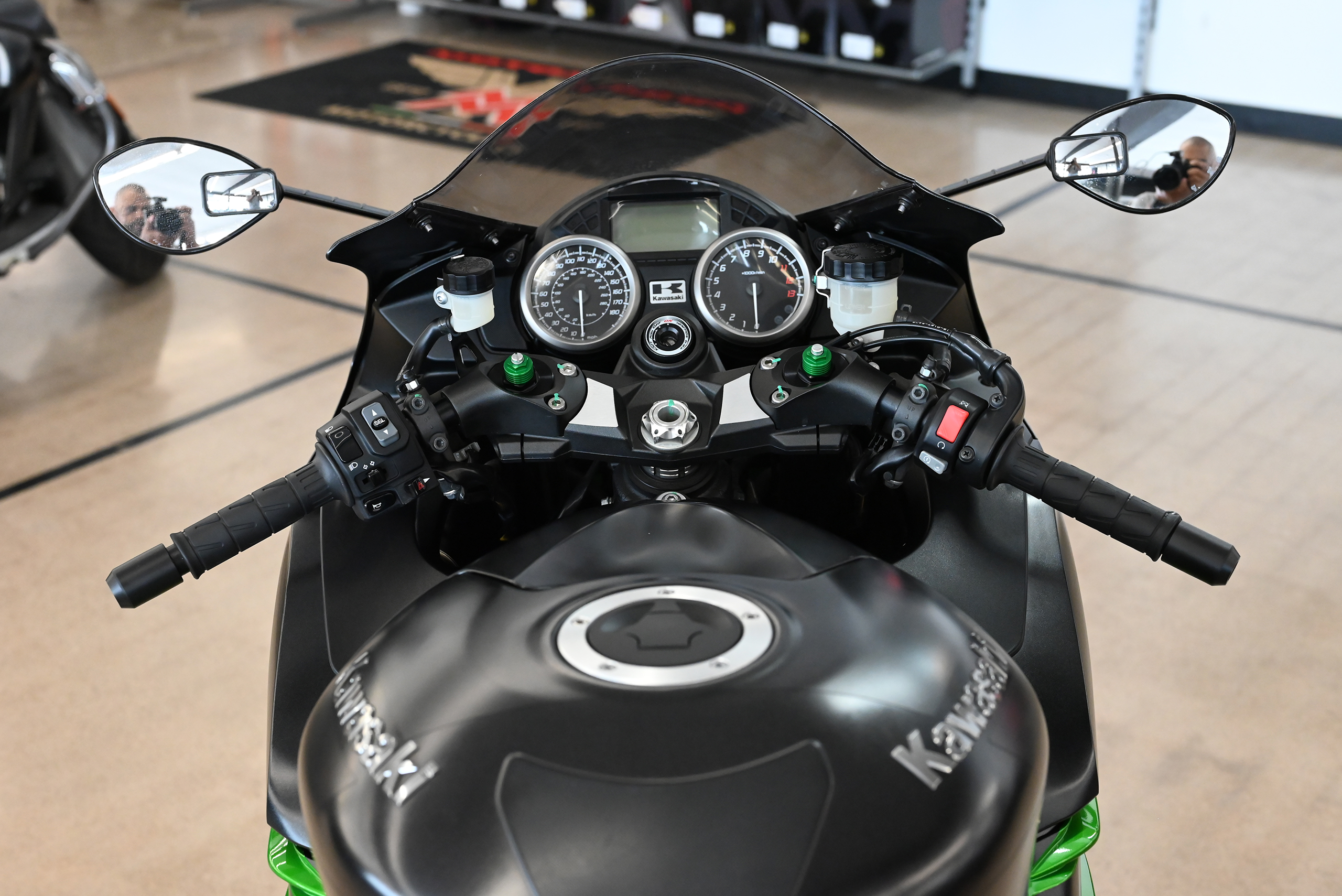 2015 Kawasaki ZX14R - Onyx Moto San Diego