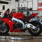 2015 Aprilia RSV4 R