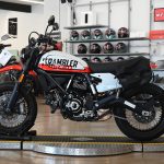 2022 Ducati Scarmbler Urban Motard