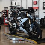 2022 BMW S1000R